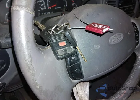 2002 Ford F-150 Lariat/Xlt z USA, uszkodzony, nr VIN 1FTRW08L22KB41910